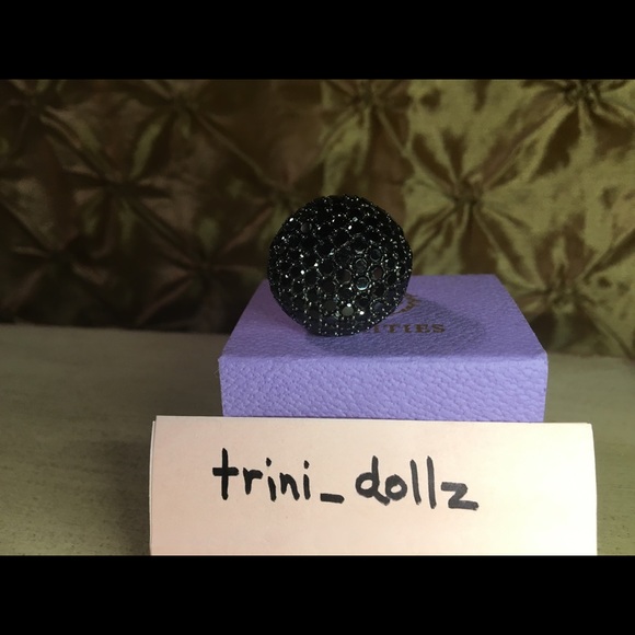RARITIES Carol Brodie Black Spinel Ring NWT - Picture 2 of 10